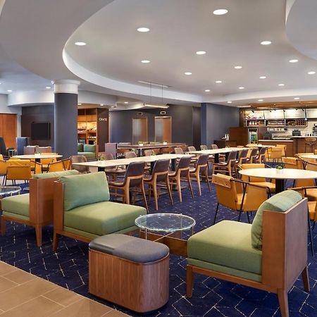 Courtyard By Marriott Toronto Markham Exterior foto